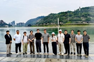 深化人文交流  共谱友好新篇